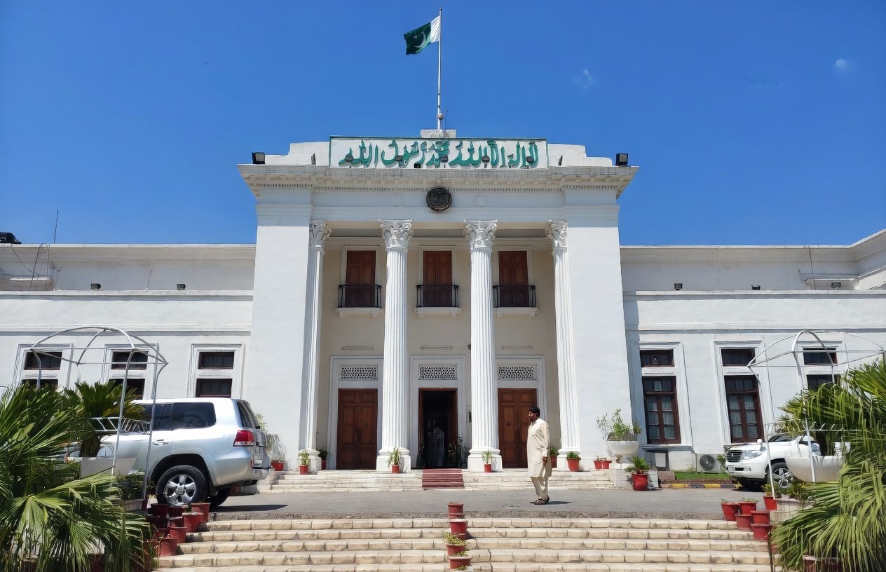 Parliamentary Committee Local Governments