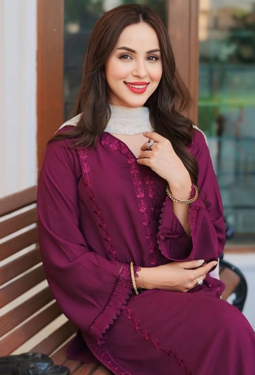 Nimra Khan