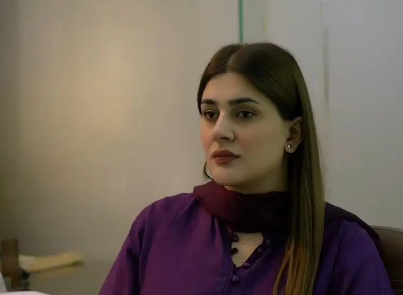 Kubra Khan speaking about online criticism during an interview about Dr Bahu.