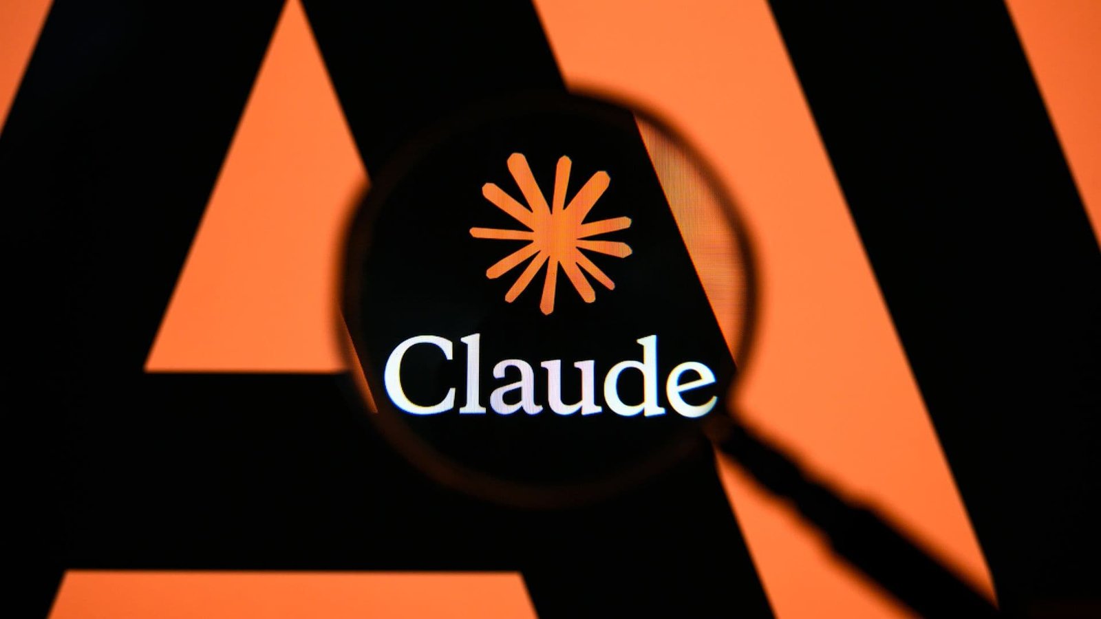 Anthropic Claude AI watermarking generated text under new EU transparency rules