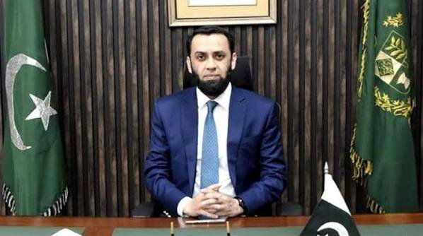 Information Minister Attaullah Tarar Mourns Death of Veteran PTV Producer and Poet Muhammad Saleem Tahir Federal Information Minister Attaullah Tarar pays tribute to late PTV producer and poet Muhammad Saleem Tahir.