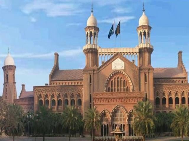Lahore High Court Rejects PTI Plea for Minar-e-Pakistan Rally, Directs Party to Challenge DC Order Lahore High Court dismisses PTI petition seeking permission for Minar-e-Pakistan rally.