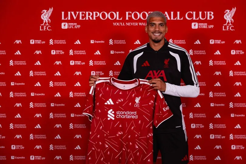 Ronald Araujo joins Liverpool from Barcelona on a season-long loan