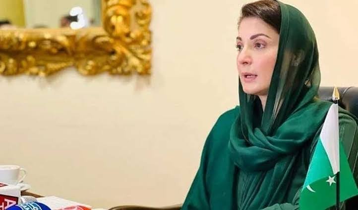 Punjab Chief Minister Maryam Nawaz meeting PML-N lawmakers to discuss governance and public issues.