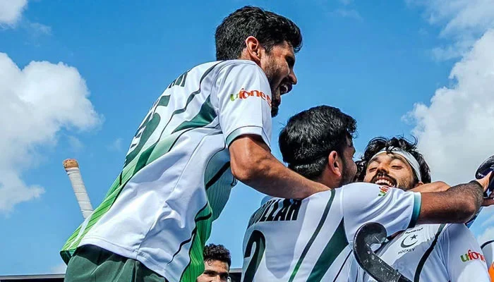 Pakistan hockey players celebrate after defeating South Africa in the 2026 Hockey World Cup
