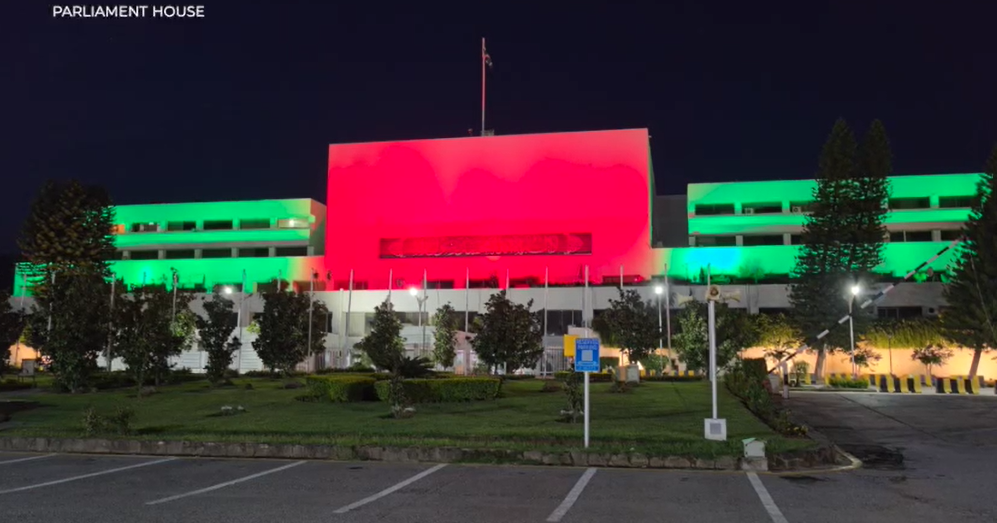 Islamabad illuminated with Pakistan, Türkiye and Saudi Arabia flags after Mecca Joint Defence Agreement