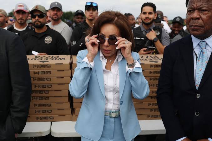 President Donald Trump and US Attorney Jeanine Pirro amid controversy over the Lincoln Memorial case.
