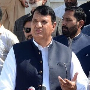 Amir Muqam addresses a press conference at Peshawar Press Club about governor’s rule and political developments in Khyber Pakhtunkhwa