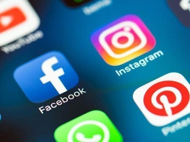 Pakistani officials reviewing proposed social media age limits and restrictions on family vlogging content