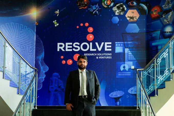 Pakistani pilots train in China for a potential mission aboard the Tiangong space station