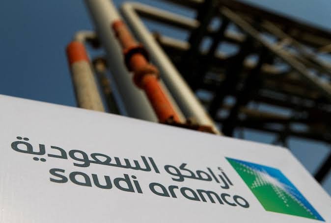 Oil tankers loading crude at Saudi Arabia's Yanbu port after East-West Pipeline operations resumed