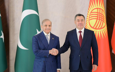Prime Minister Shehbaz Sharif and Kyrgyz President Sadyr Zhaparov at a joint press conference in Bishkek