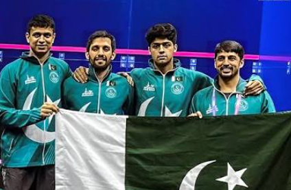 Pakistan men’s squash team celebrates after defeating South Korea at the 2026 Asian Games in Nagoya