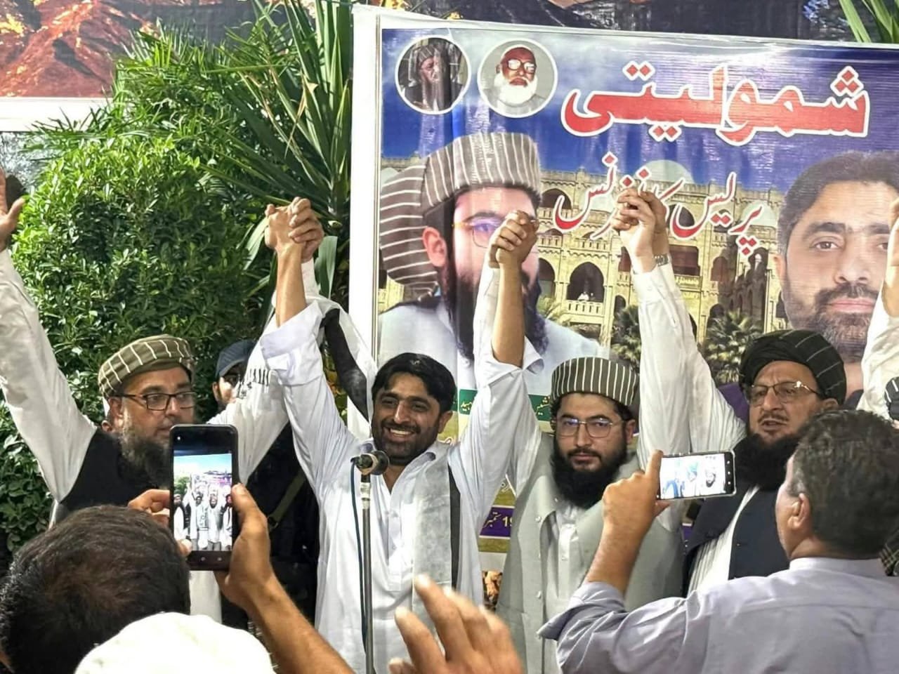 uhammad Waleed Akhtar joins JUI-S with family and supporters at a ceremony in Nowshera Kalan