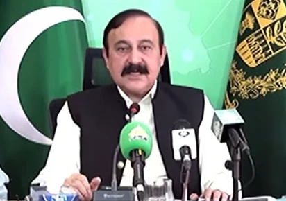 Federal and provincial government tensions rise over a possible emergency or governor’s rule in Khyber-Pakhtunkhwa.