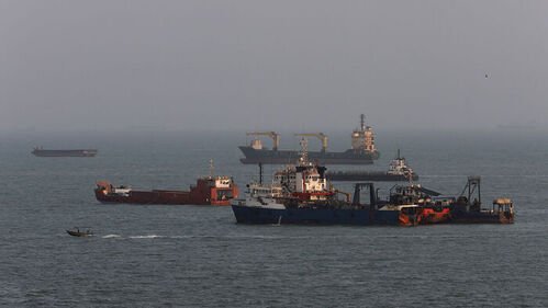 Commercial oil tanker navigating the Strait of Hormuz amid heightened maritime security threats and rising tensions between Iran and the United States.