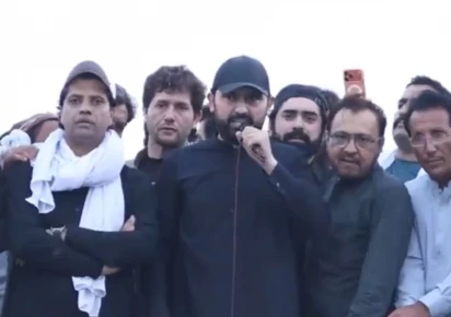 PTI supporters join Sohail Afridi-led long march toward Islamabad in Khyber Pakhtunkhwa
