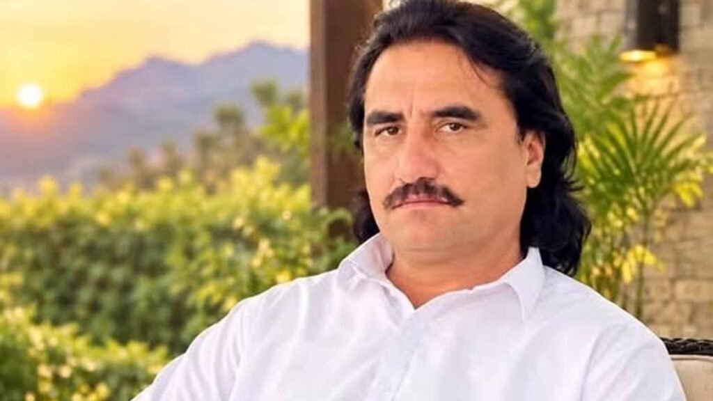 North Waziristan administrative corruption allegations involving Tehsildar Gariyum Malik Abidullah Wazir and Razmak subdivision.