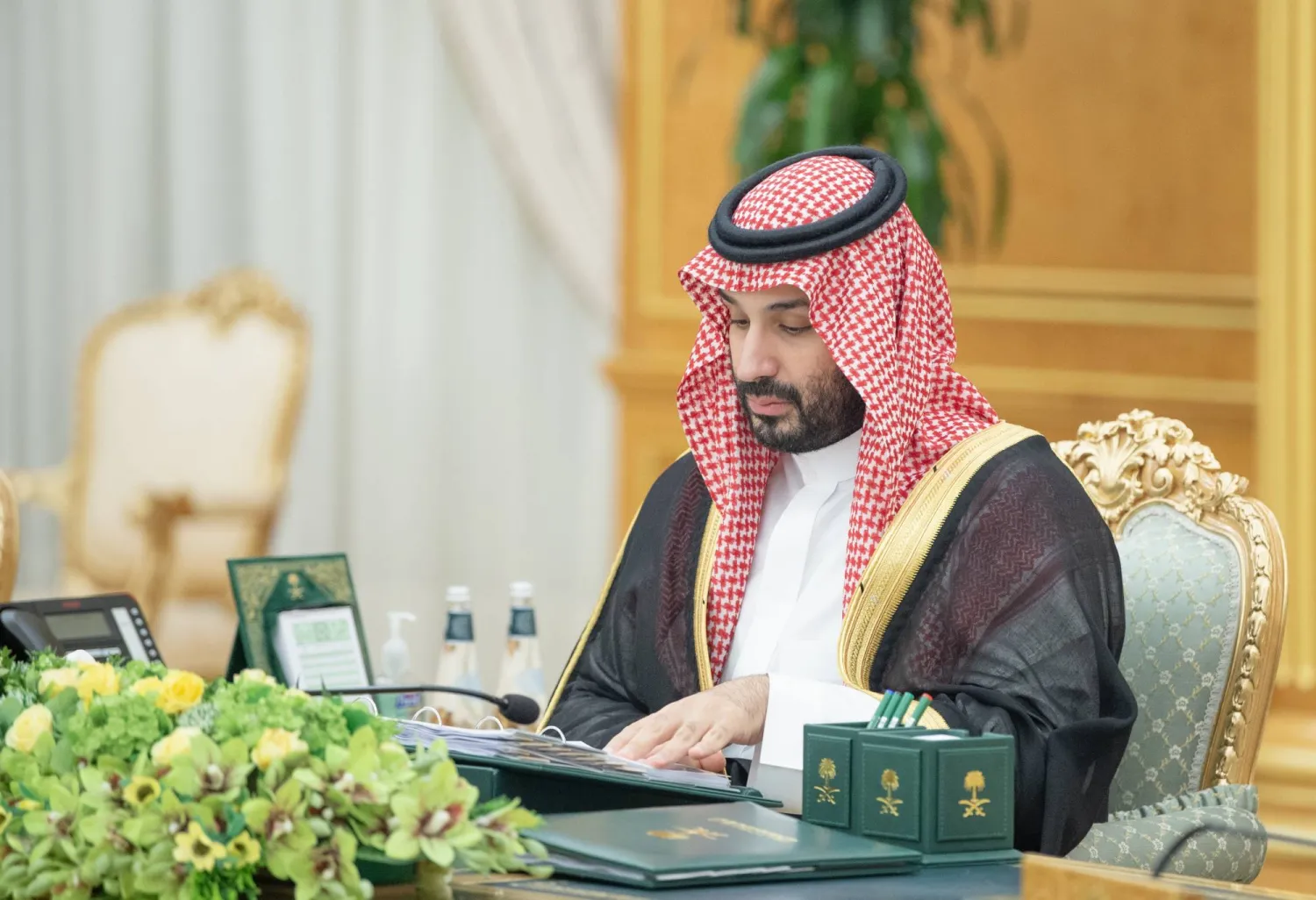 Saudi Crown Prince Mohammed bin Salman chairs a Cabinet meeting as Riyadh reaffirms support for Yemen’s government amid regional tensions