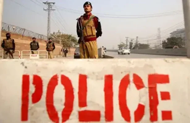 Containers installed on major roads in Peshawar as police personnel are deployed and traffic police announce alternative routes.