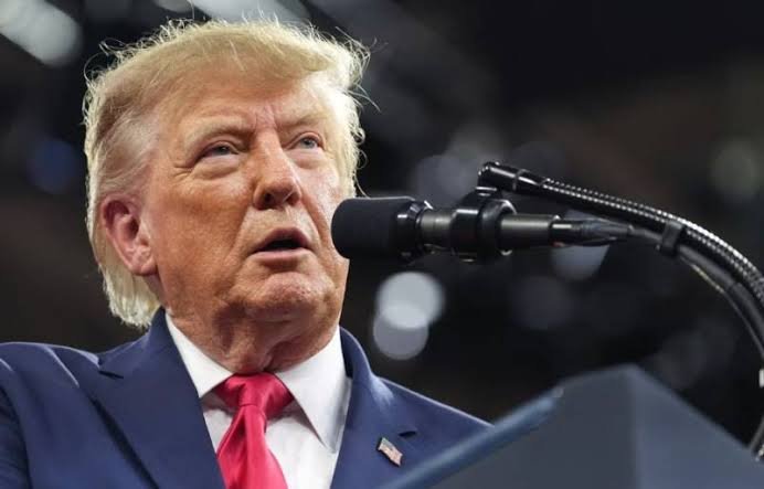 Trump Renews Threat of Military Action Against Iran Ahead of US Midterm Elections US President Donald Trump speaks at a rally in Florida as tensions over potential renewed US military action against Iran continue ahead of the November 2026 midterm elections.