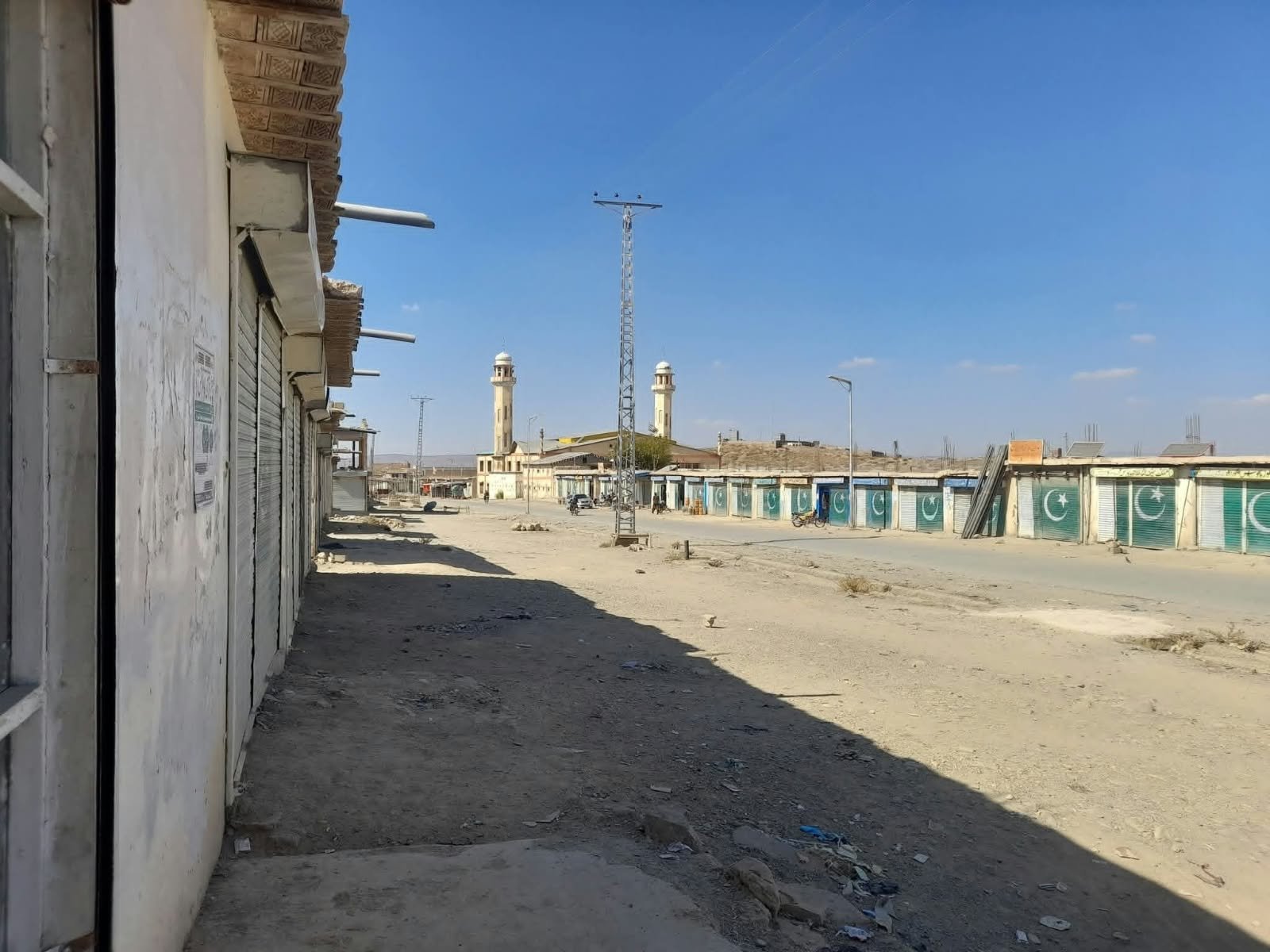 Residential area near the Angoor Adda Pakistan-Afghanistan border where reported cross-border firing caused civilian casualties and damaged homes.